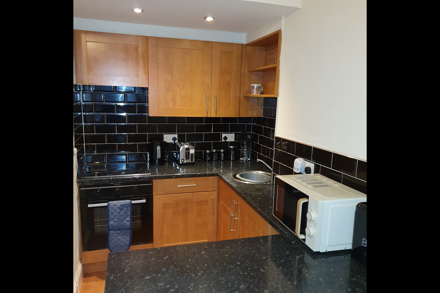 Glasgow 1 Bed Flat, Newlands Road, G44 To Rent Now for £550.00 p/m