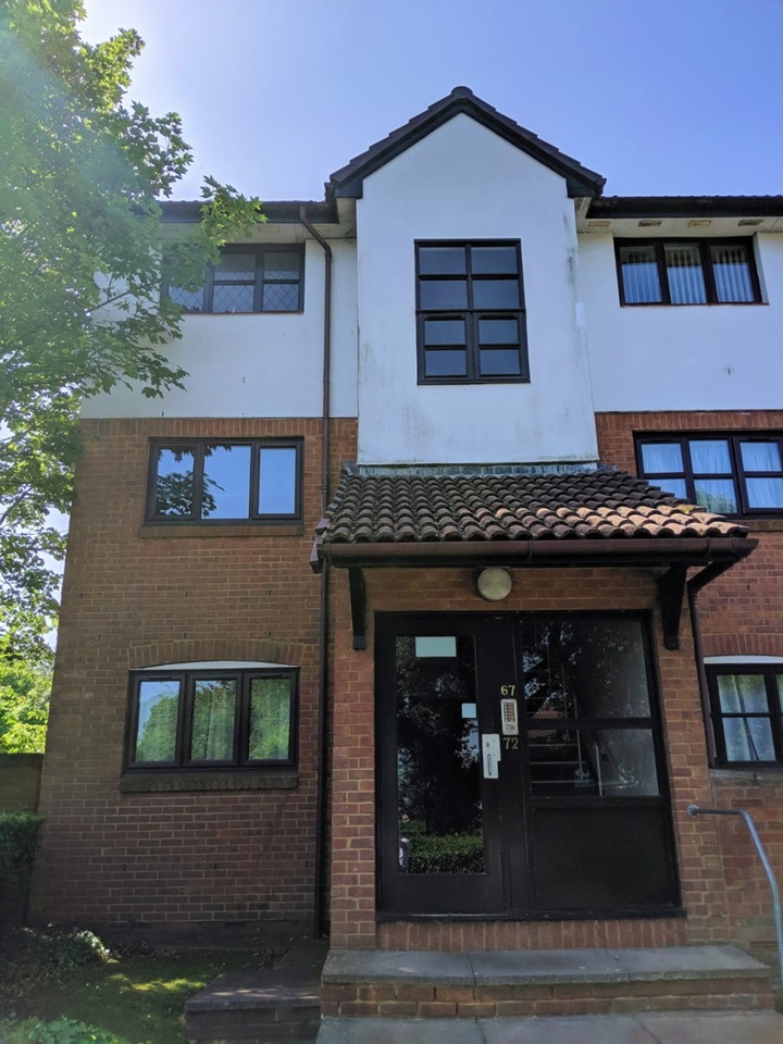 Greenhithe 1 Bed Flat, Cooper Close, DA9 To Rent Now for £775.00 p/m