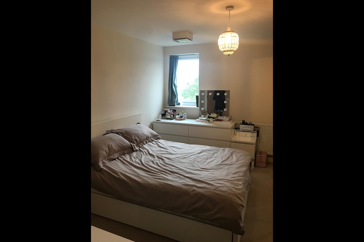 Dunstable 2 Bed Flat, Holly Acre, LU5 To Rent Now for £950.00 p/m