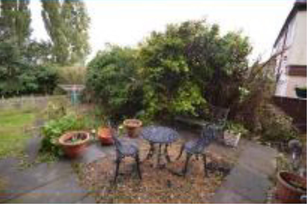 Bilston 1 Bed Flat, Coseley, WV14 To Rent Now for £650.00 p/m