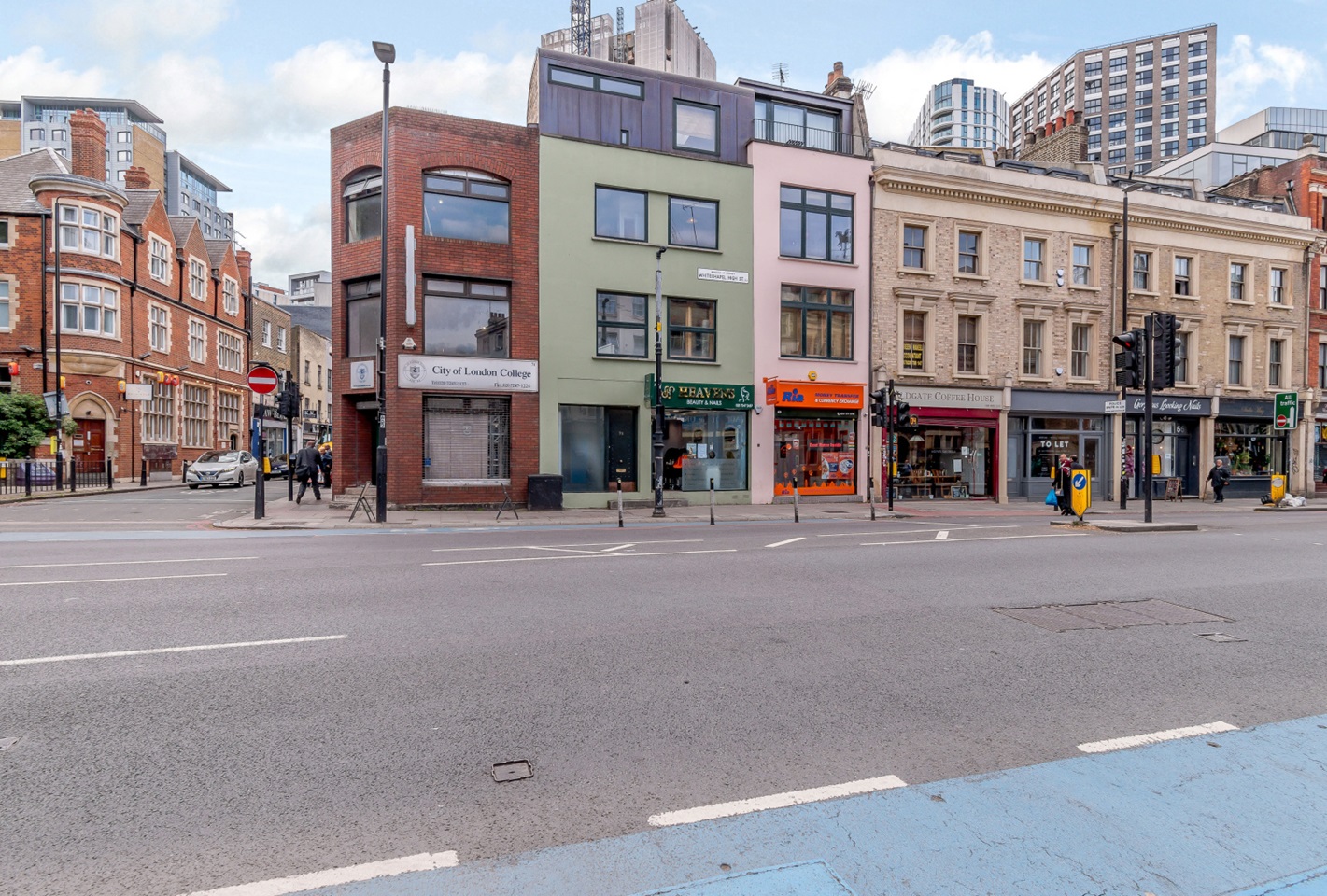 London 2 Bed Flat, Whitechapel High Street, E1 To Rent Now for £