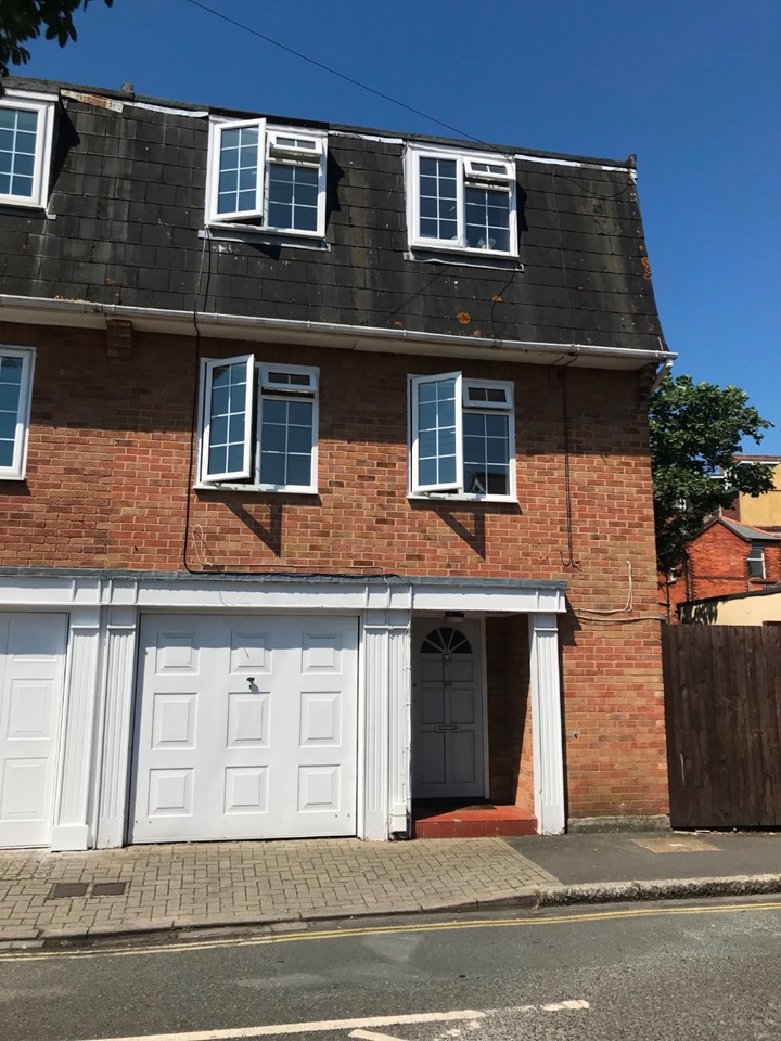 Southsea 1 Bed Flat, Ashby Place, PO5 To Rent Now for £650.00 p/m