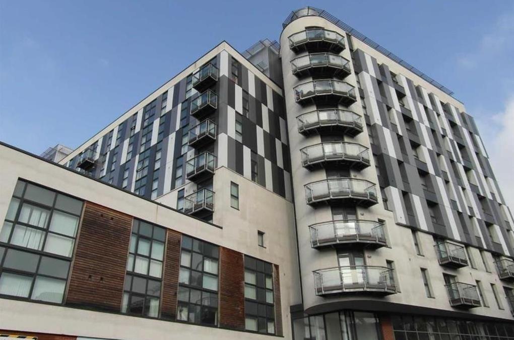 Salford, Manchester 2 Bed Flat, Fresh Apartments, M3 To Rent Now