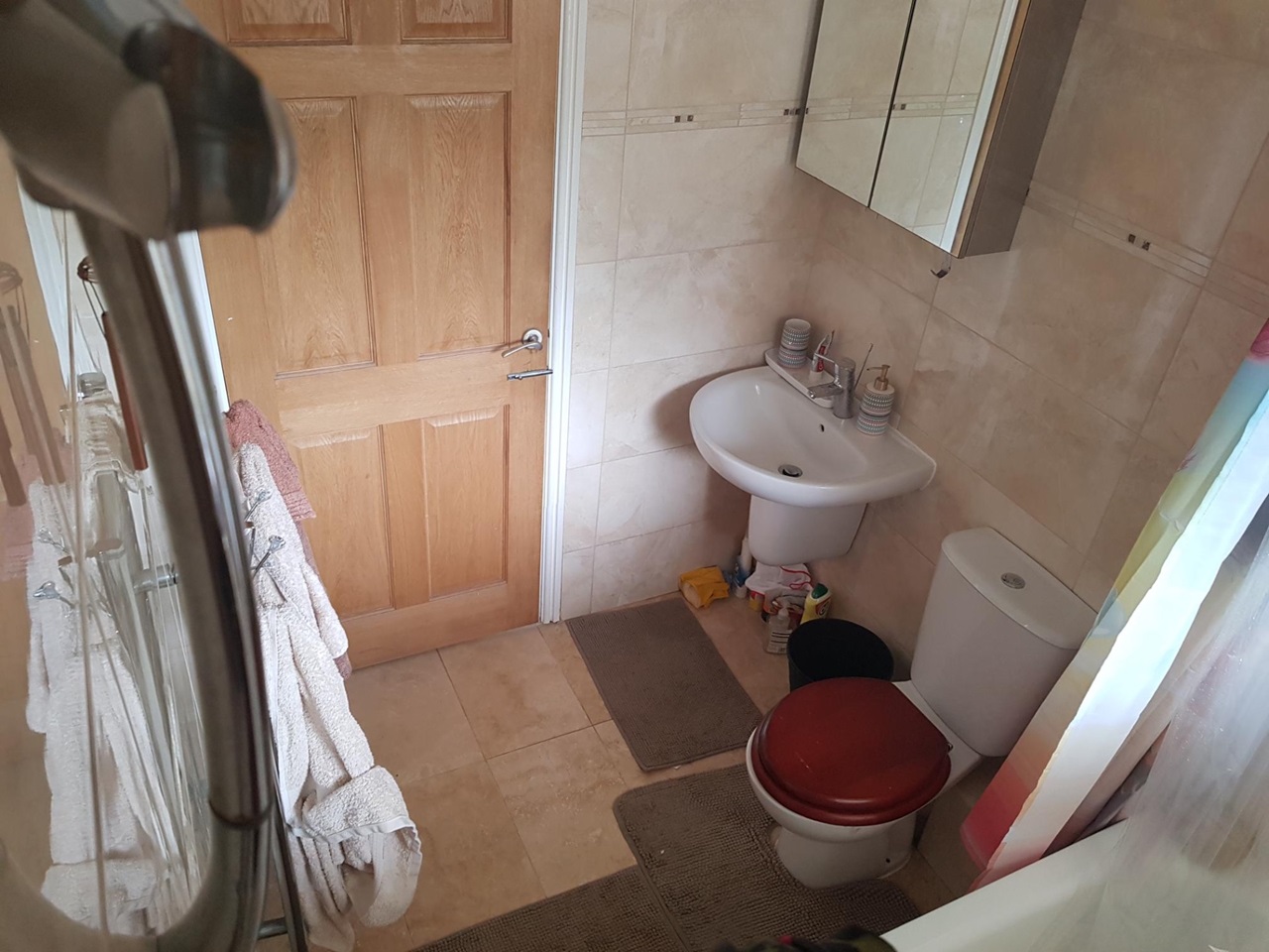 Salford Room in a Shared Flat, Salford, M5 To Rent Now for £665.00 p/m