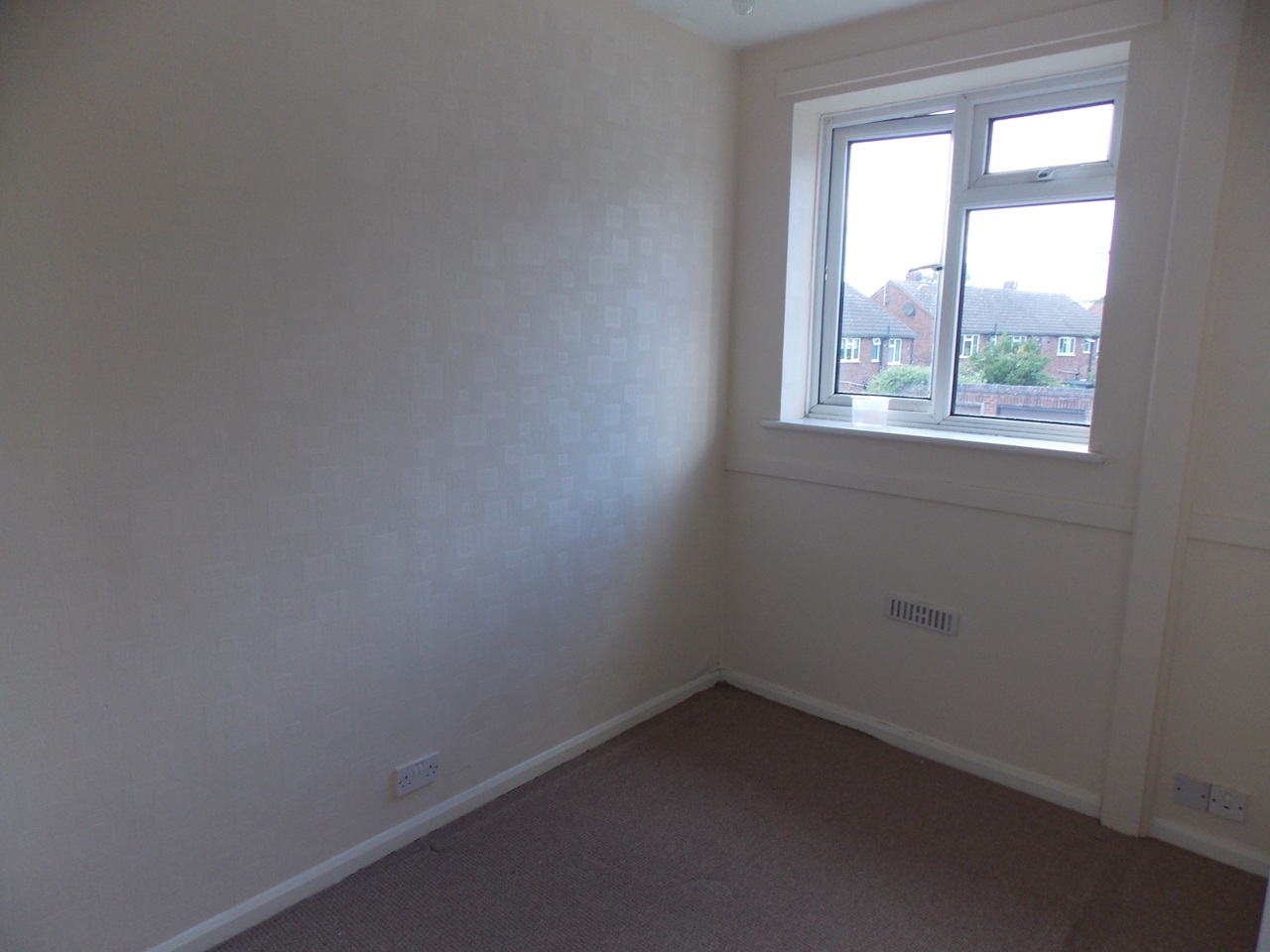 Redditch 1 Bed Flat, Byron Road, B97 To Rent Now for £525.00 p/m