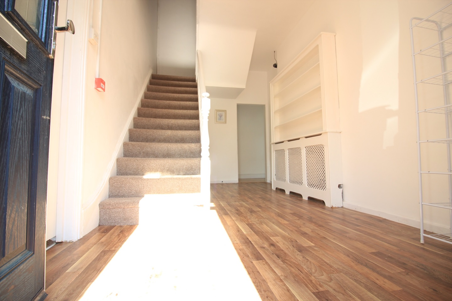 Dover Studio Flat, Winchelsea Street, CT17 To Rent Now for £625.00 p/m