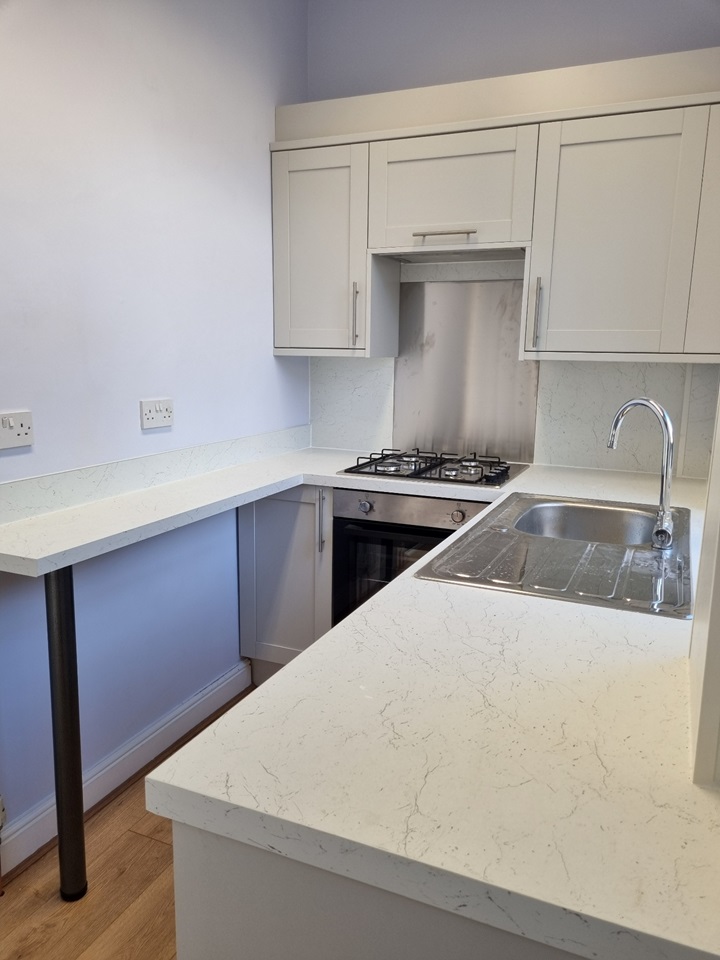 Low Moor, Bradford 2 Bed Terraced House, New Works Road, BD12 To