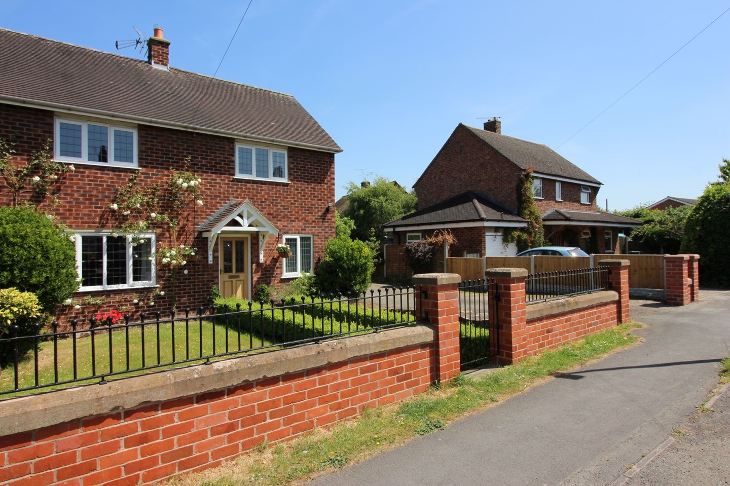 Waverton, Chester 3 Bed SemiDetached House, Brown Heath Road, CH3 To Rent Now for £850.00 p/m