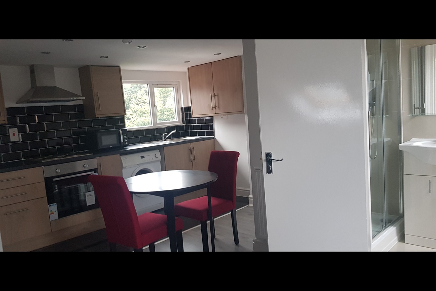 London 1 Bed Flat, Walthamstow, E17 To Rent Now for £1,300.00 p/m