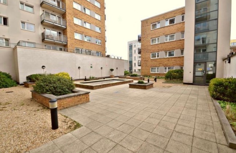 London 2 Bed Flat, Singapore Road, W13 To Rent Now for £1,500.00 p/m