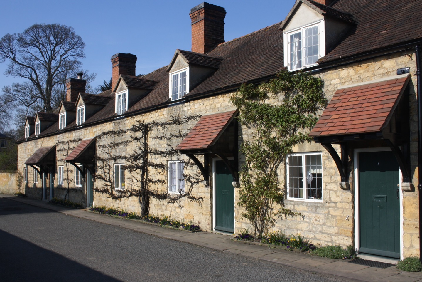 Overbury, Tewkesbury 2 Bed Terraced House, Church Row, GL20 To Rent