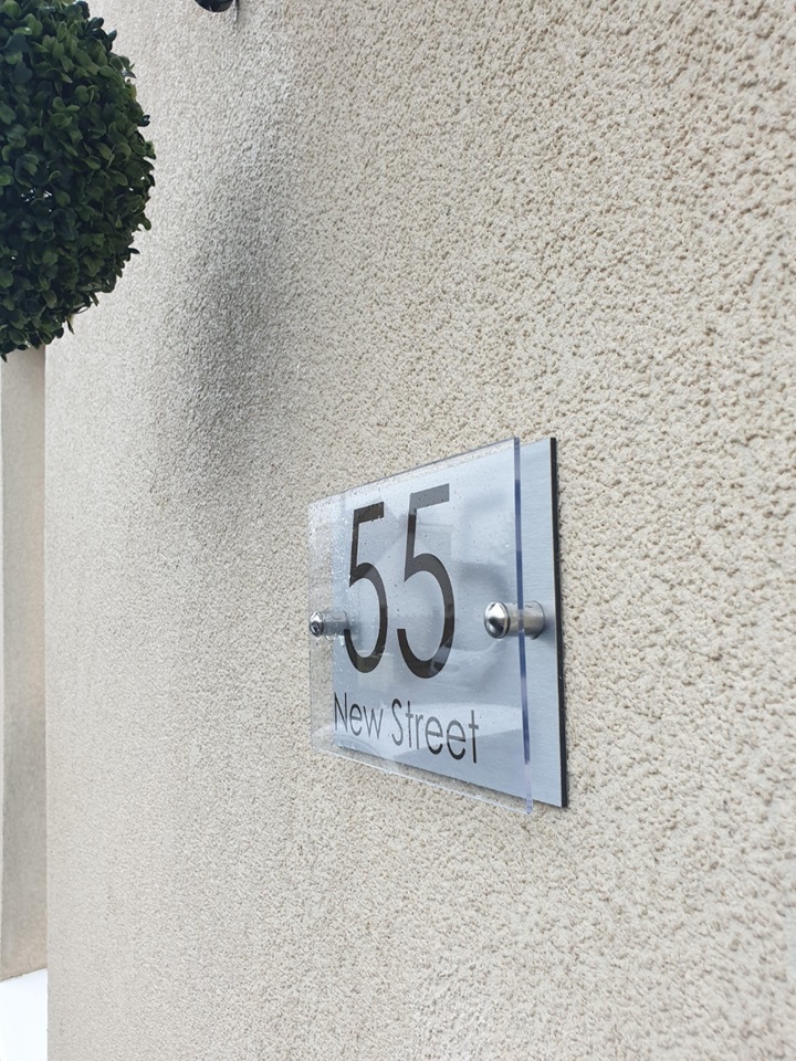 Chasetown, Burntwood 3 Bed SemiDetached House, New Street, WS7 To