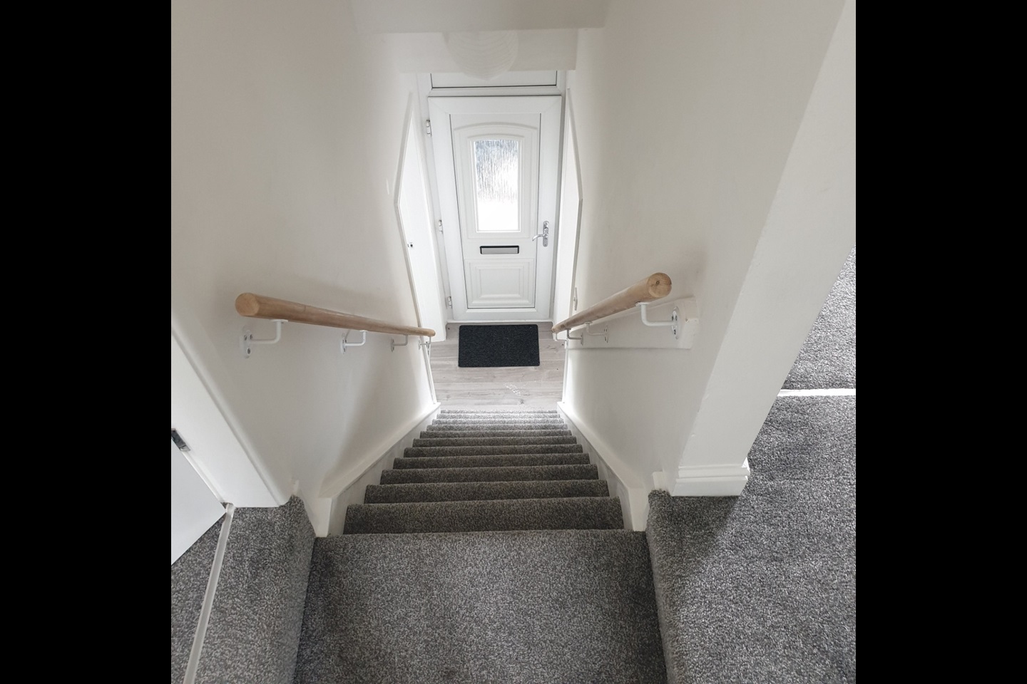 Chasetown, Burntwood 3 Bed SemiDetached House, New Street, WS7 To