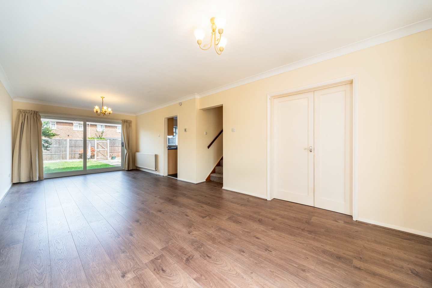 West Molesey 4 Bed Terraced House, Fleetside, KT8 To Rent Now for £