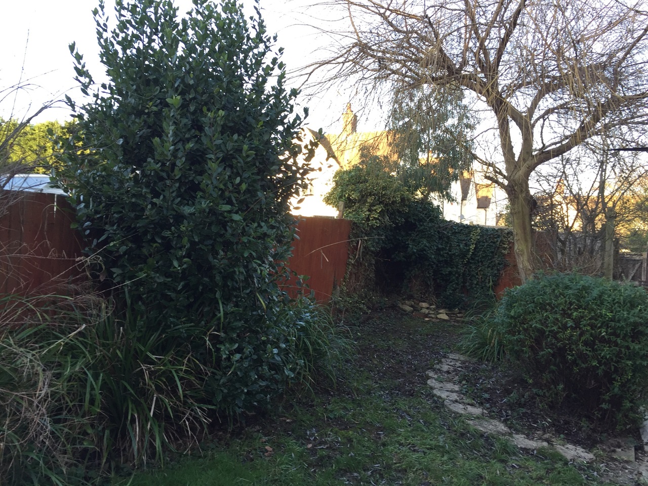 Loughton 1 Bed Flat, Valley Hill, IG10 To Rent Now for £1,250.00 p/m