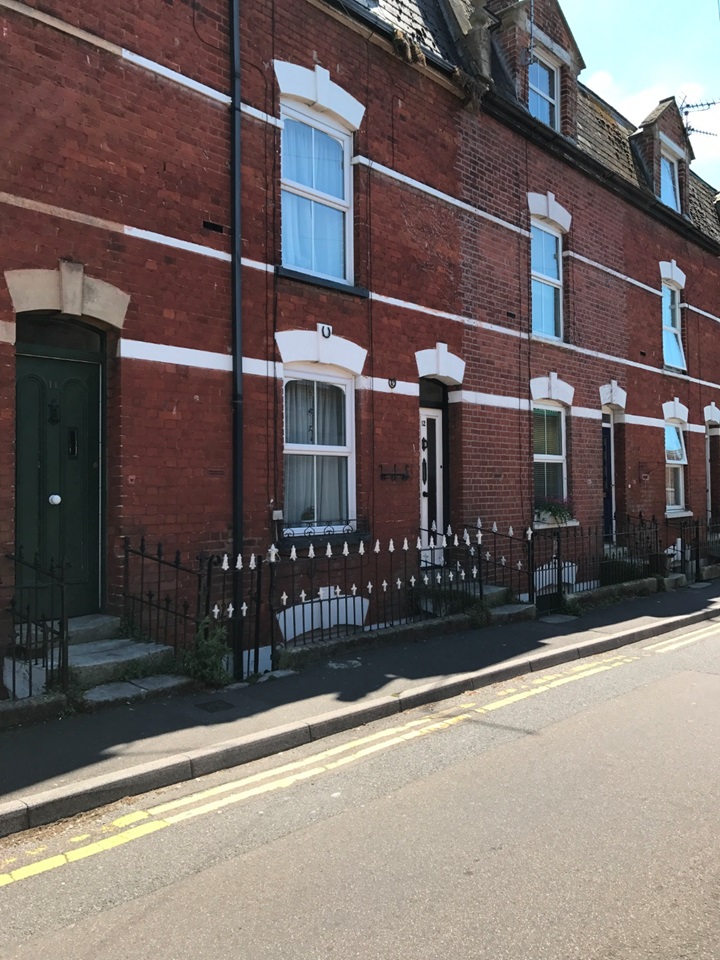 Bridport Studio Flat, Victoria Grove, DT6 To Rent Now for £550.00 p/m