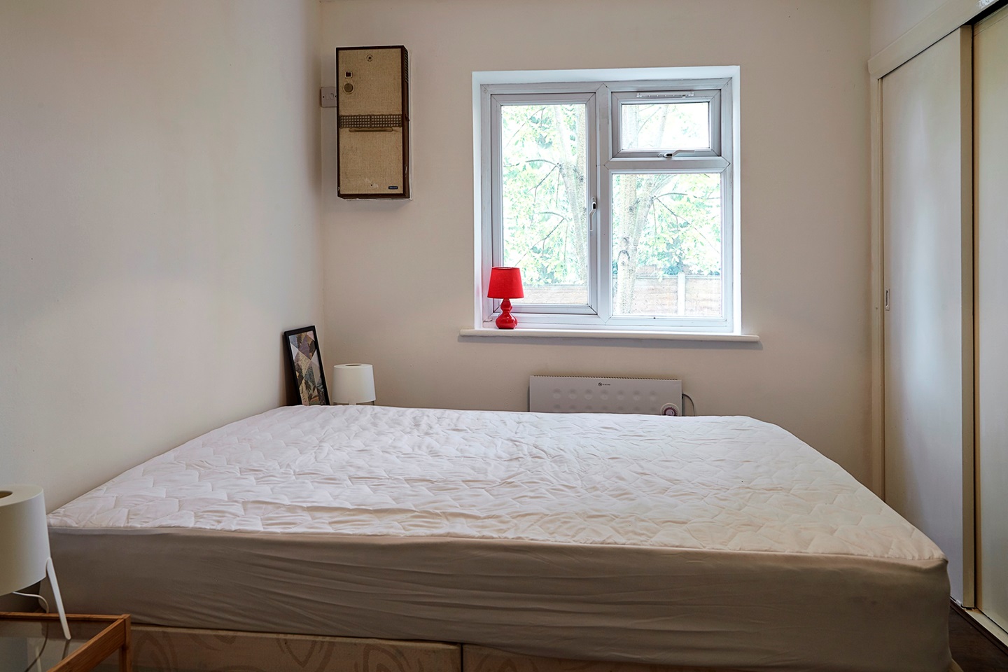 Hounslow 1 Bed Flat, Staines Road, TW3 To Rent Now for £1,250.00 p/m