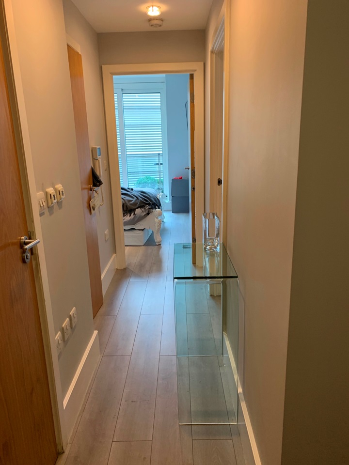 London 1 Bed Flat, Ensign House, SW18 To Rent Now for £1,975.00 p/m