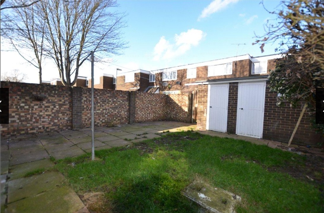 Farnborough 4 Bed End Terrace, Ballantyne Road, GU14 To Rent Now