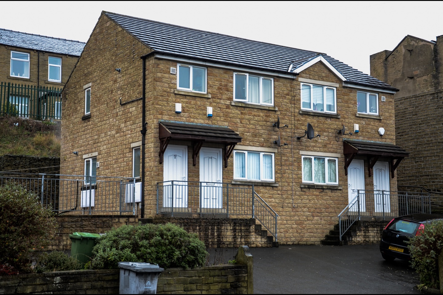 Huddersfield 1 Bed Flat, Birkby, HD1 To Rent Now for £380.00 p/m