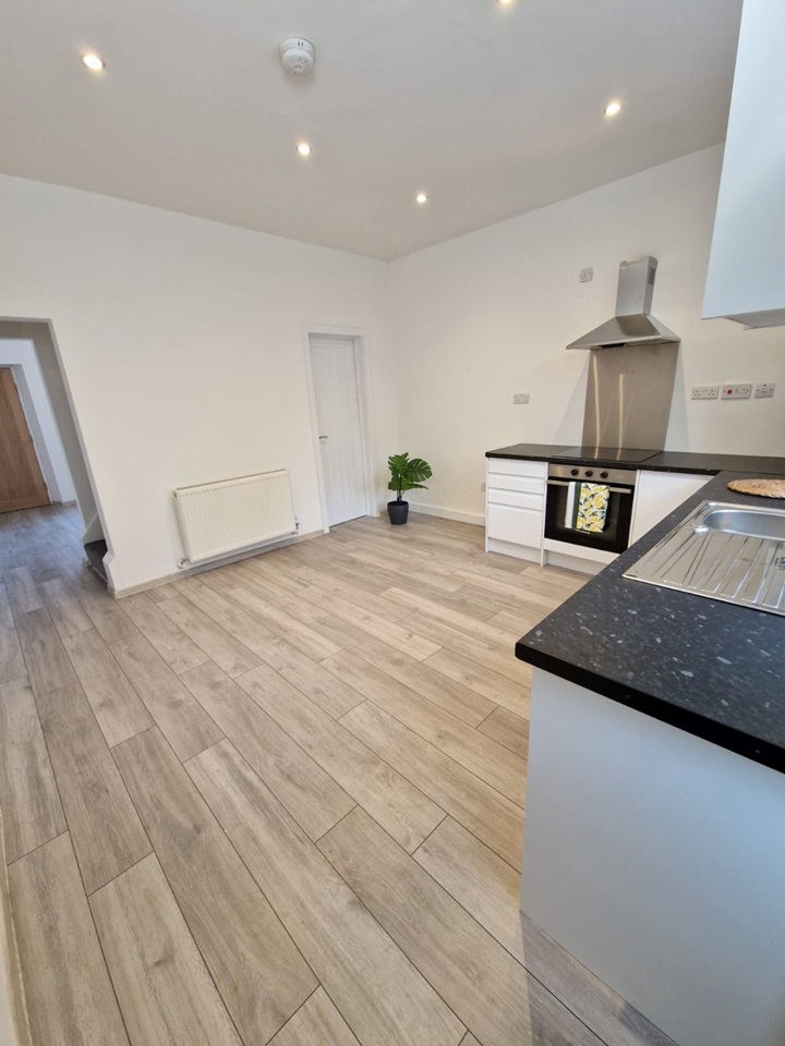 Beighton, Sheffield 3 Bed SemiDetached House, Armstead Road, S20