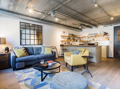 2 Bed Flat, Great Suffolk St, SE1