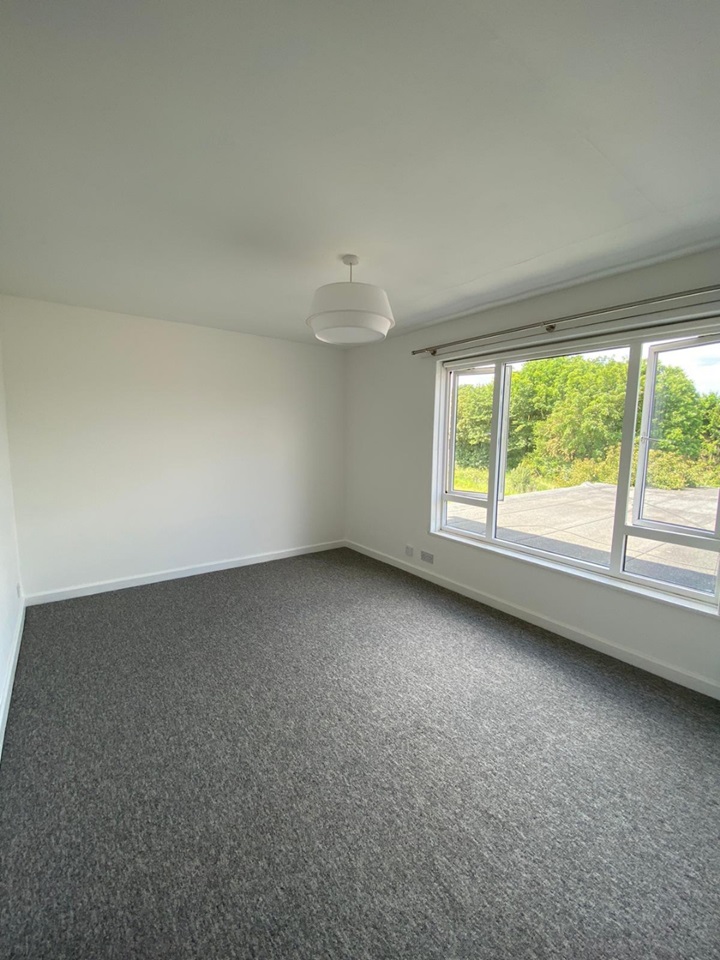 Eynsham 2 Bed Flat, Twelve Acre Farm, OX29 To Rent Now for £925.00 p/m