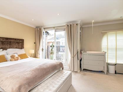 2 Bed Terraced House, Elgin Mews North, W9