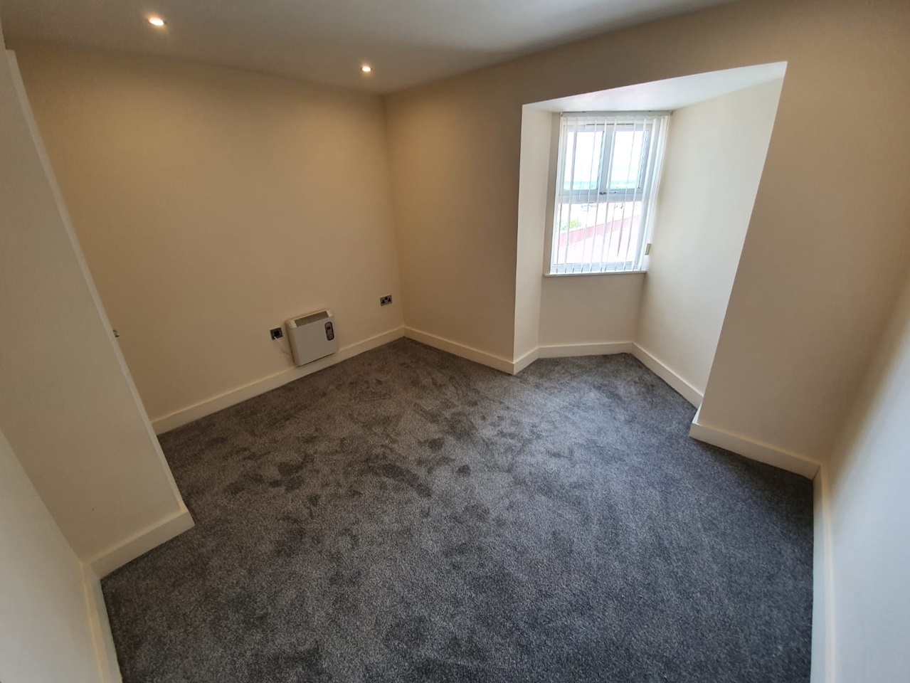 Normanton 2 Bed Flat, King Edward Street, WF6 To Rent Now for £675.