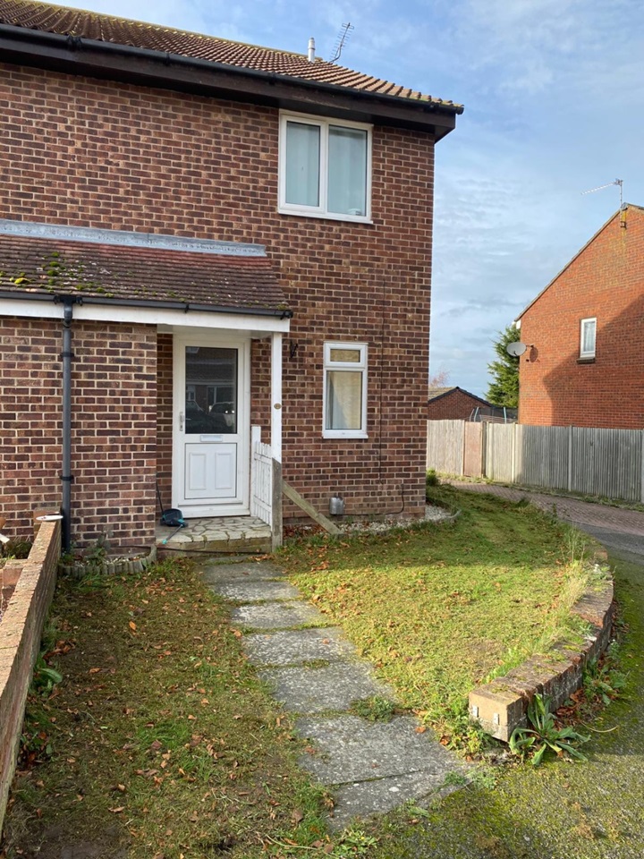 Sittingbourne 1 Bed Terraced House, Fallowfield, ME10 To Rent Now