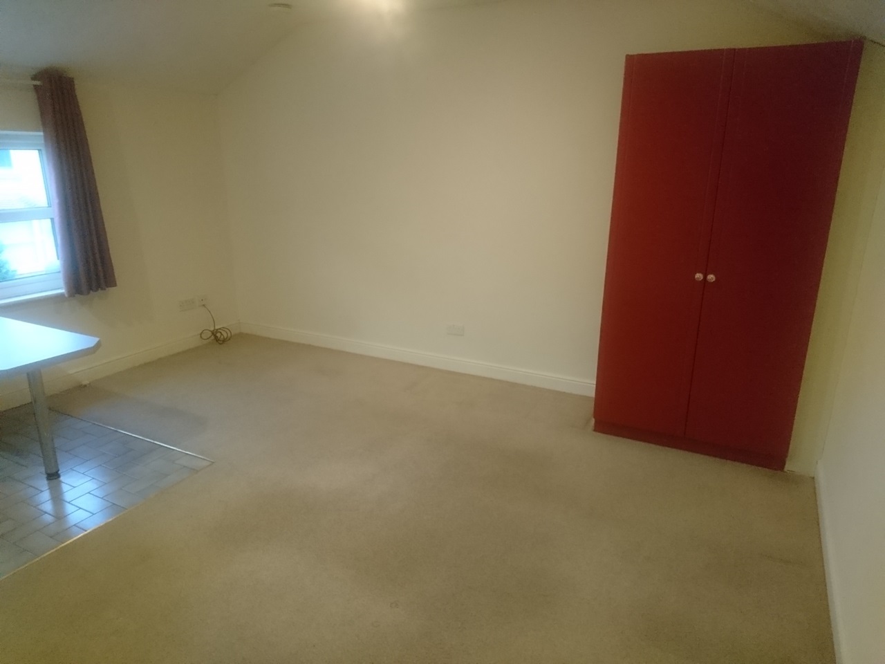 Somersham, Huntingdon Studio Flat, High Street, PE28 To Rent Now