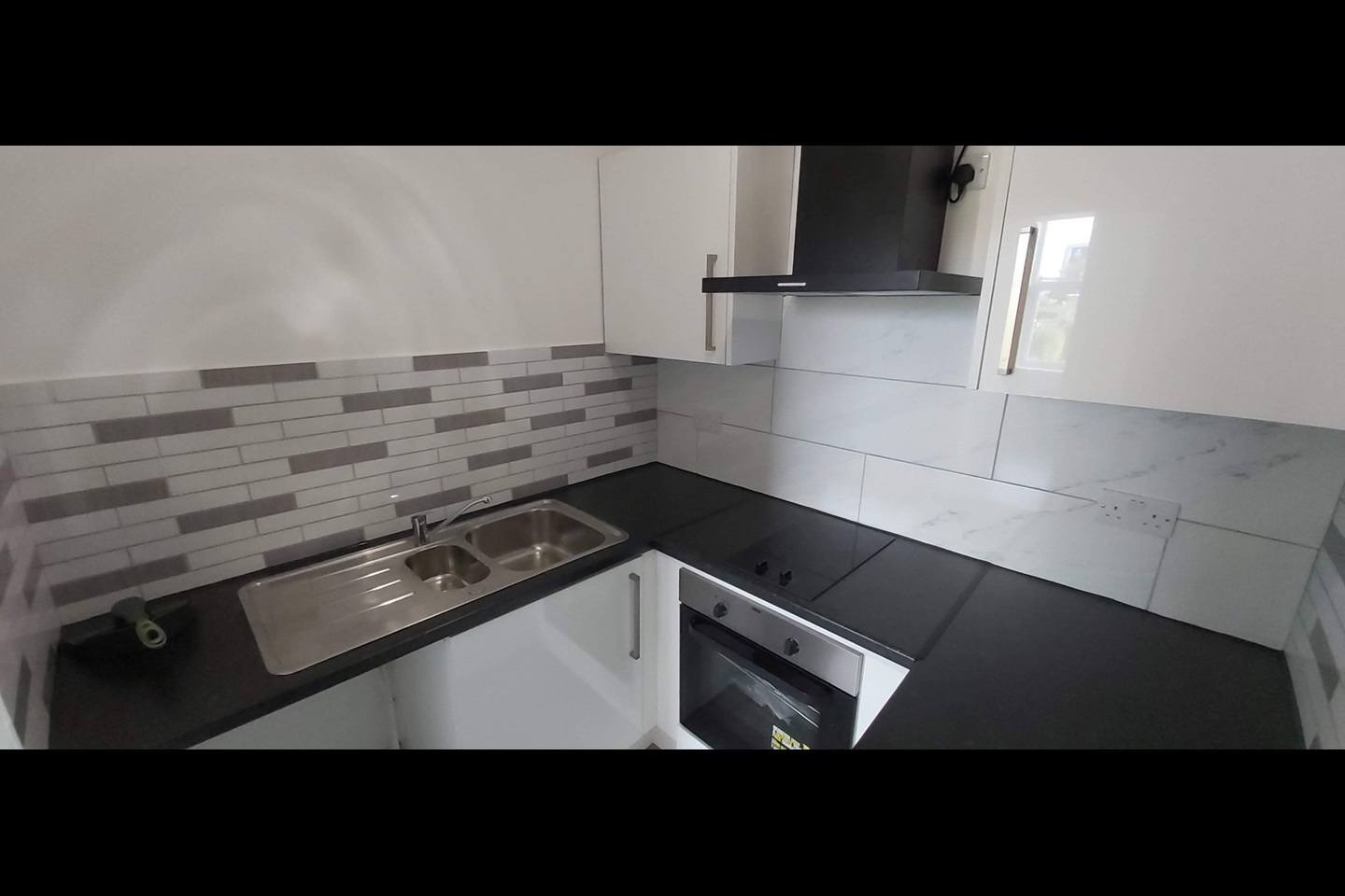 Bootle Studio Flat, Stanley Road, L20 To Rent Now for £450.00 p/m