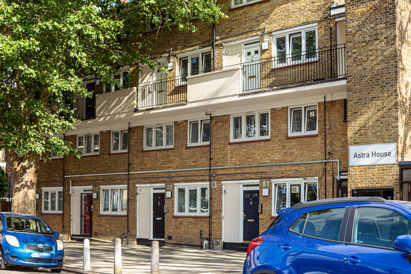 London Room in a Shared Flat, Astra House, E3 To Rent Now for £563.