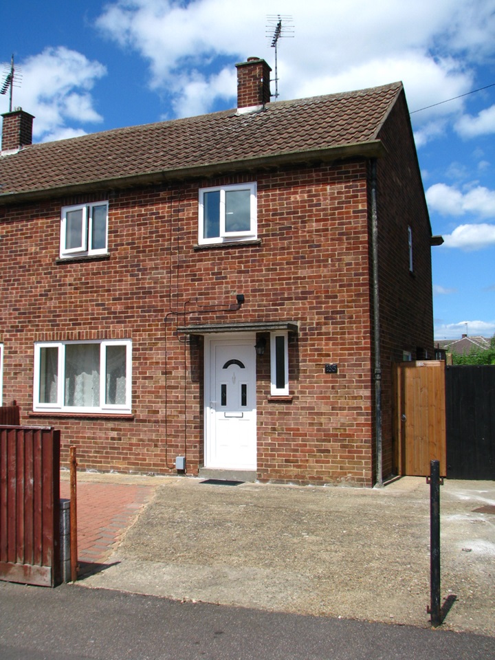 Peterborough 2 Bed SemiDetached House, Arundel Road, PE4 To Rent
