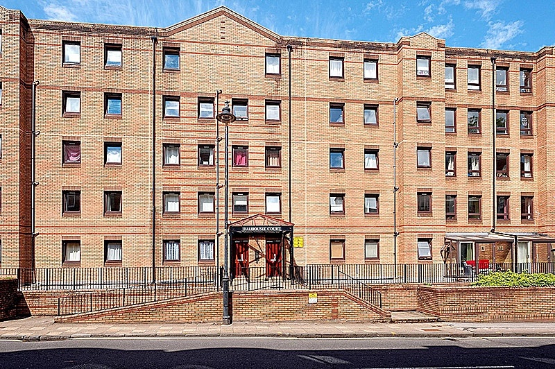 Glasgow 2 Bed Flat, Dalhousie Court, G4 To Rent Now for £1,300.00 p/m