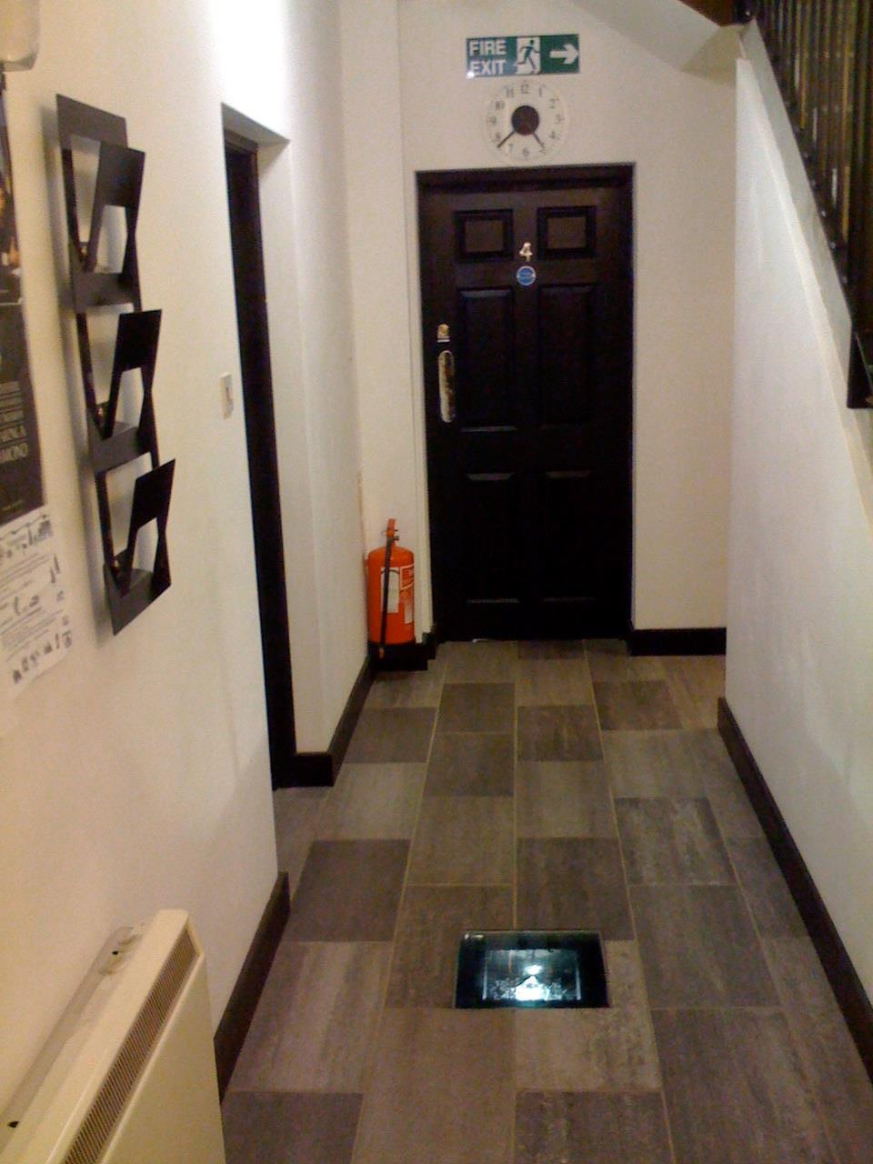 Watford Herts Studio Flat, Willow Lane Road, WD18 To Rent Now for £