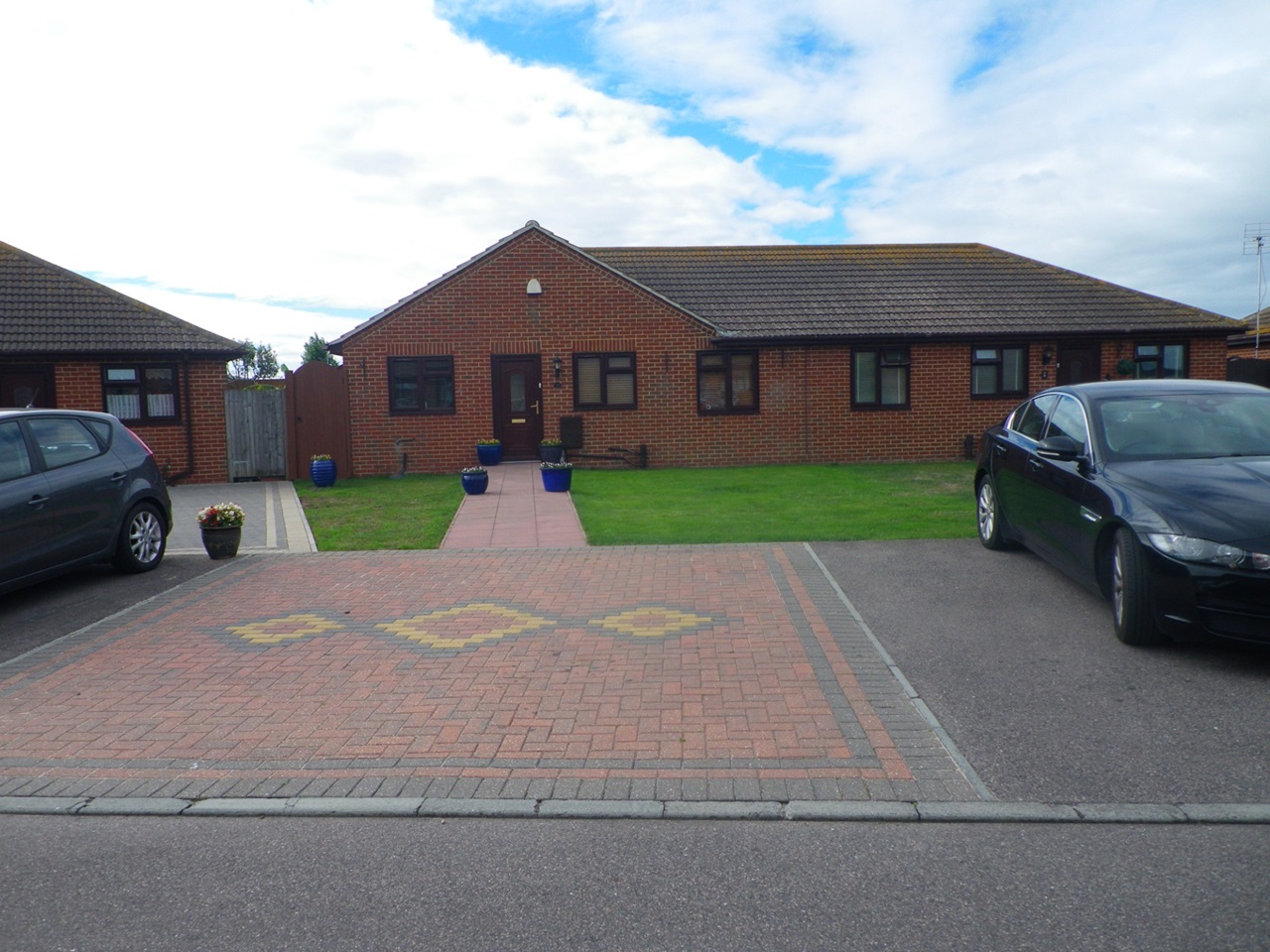 Minster On Sea, Sheerness 2 Bed Bungalow, Niwrim Way, ME12 To Rent
