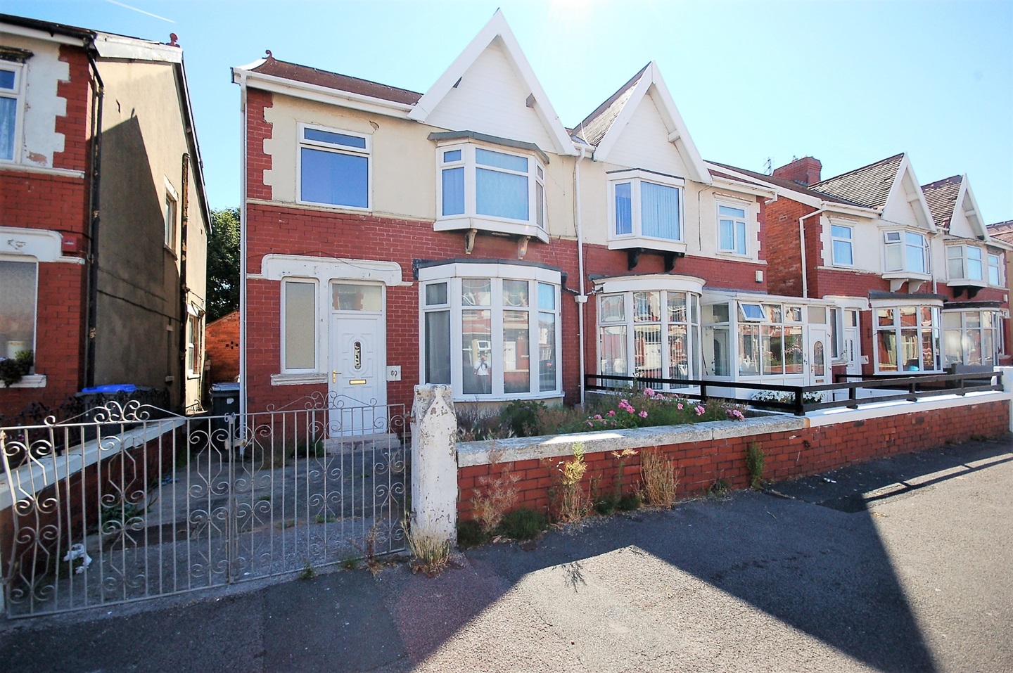 Blackpool 3 Bed SemiDetached House, Saville Road, FY1 To Rent Now for £700.00 p/m
