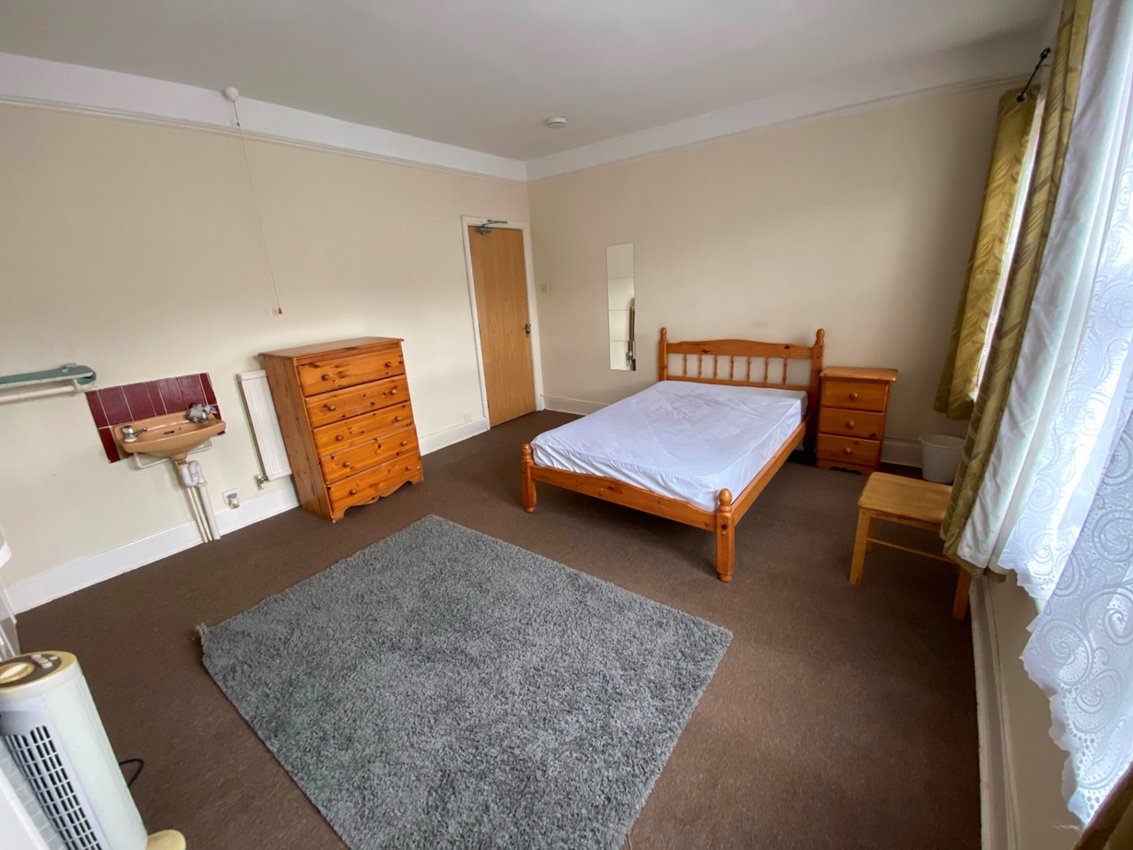 Southampton 4 Bed Terraced House, Cromwell Road, SO15 To Rent Now