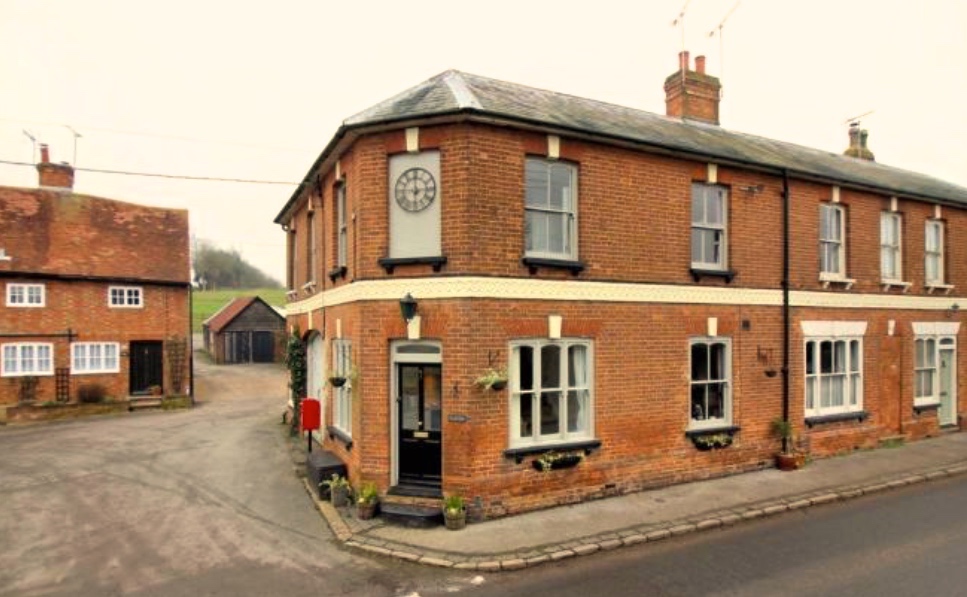 North Marston, Buckingham 2 Bed Terraced House, High Street, MK18