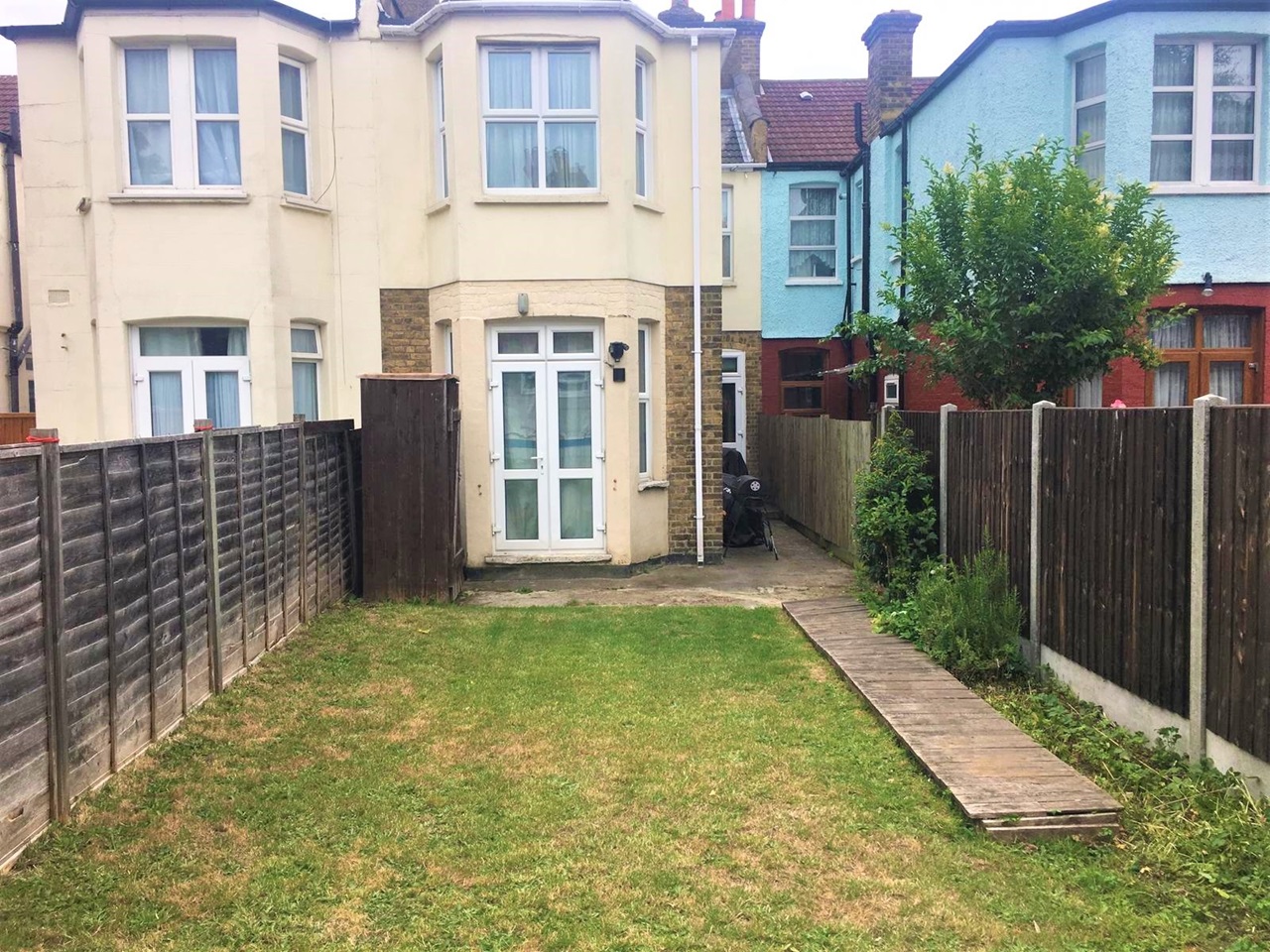 Wealdstone, Harrow 1 Bed Flat, High Street, HA3 To Rent Now for £