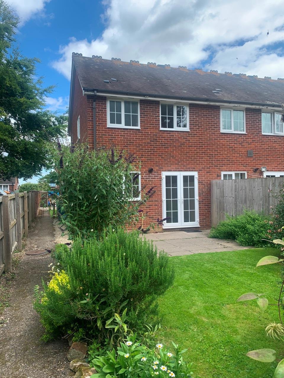 Westbury, Shrewsbury 2 Bed End Terrace, Hermitage Close, SY5 To