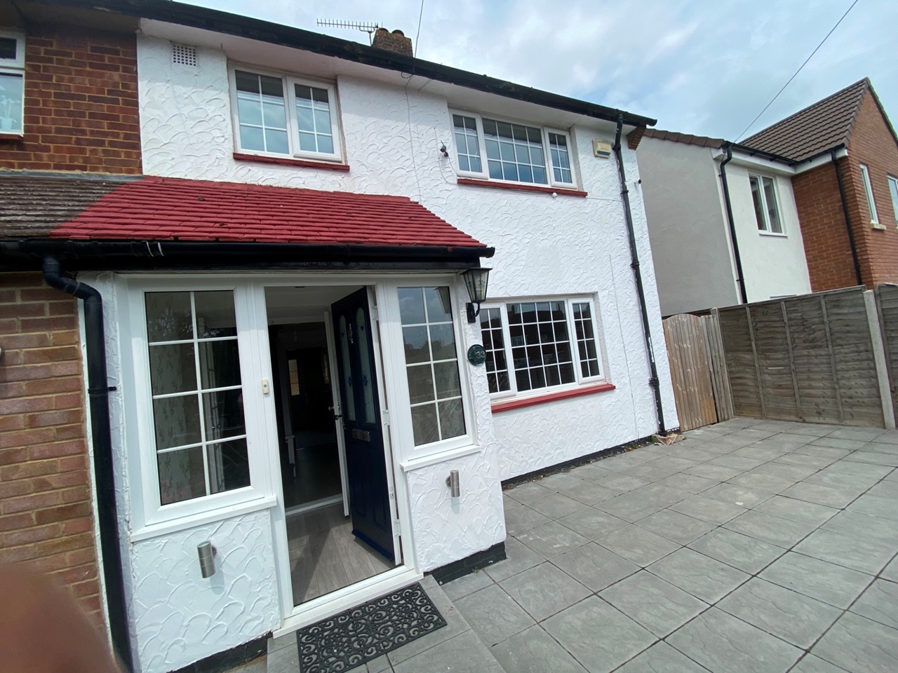 Orpington 3 Bed SemiDetached House, Petten Grove, BR5 To Rent Now