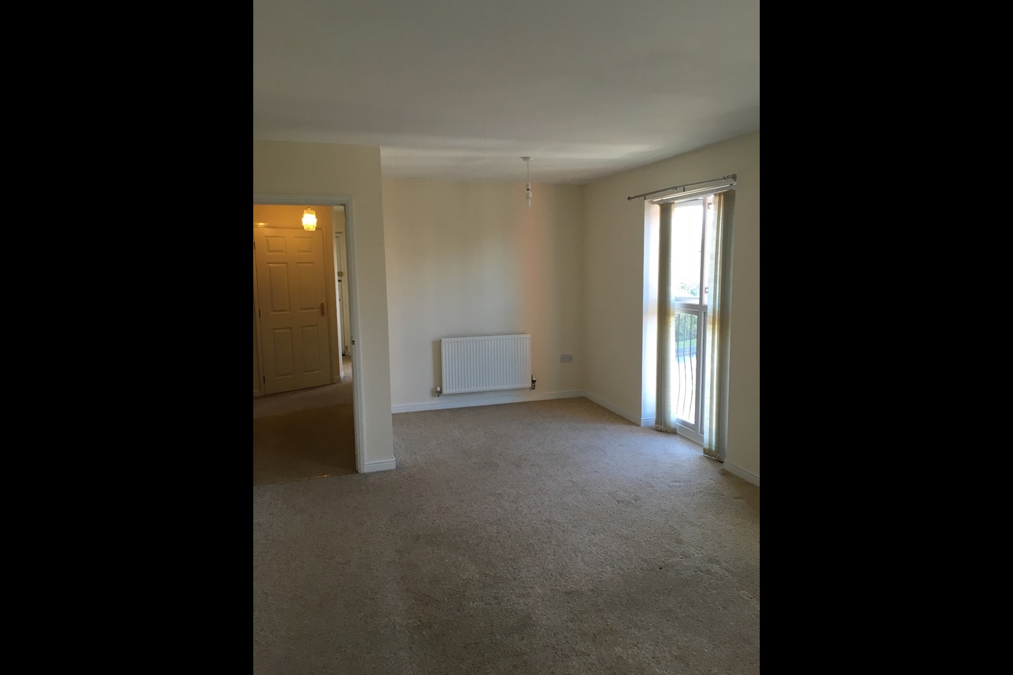 Wolverhampton 2 Bed Flat, Dunoon Drive, WV4 To Rent Now for £750.00 p/m