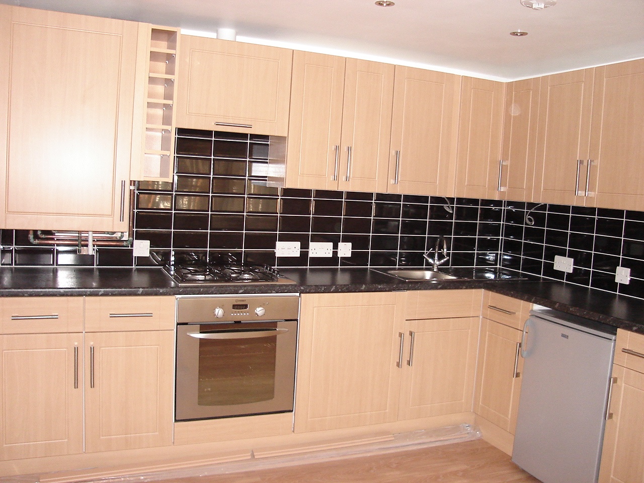 Oxfordshire 2 Bed Flat, Fiennes Road, OX4 To Rent Now for £1,050.00 p/m