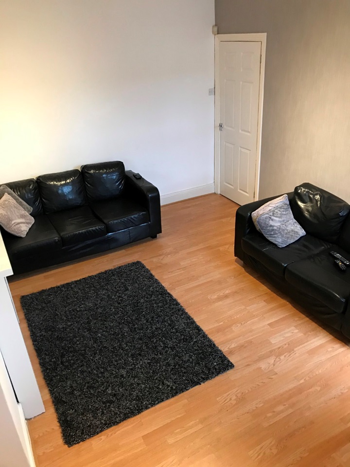 Heaton, Newcastle Upon Tyne 3 Bed Flat, Heaton, NE6 To Rent Now for