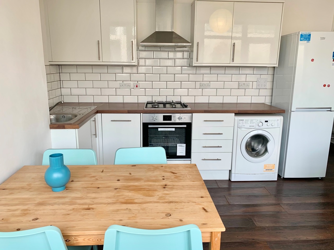 London 3 Bed Flat, Hemsworth Court, N1 To Rent Now for £3,033.33 p/m