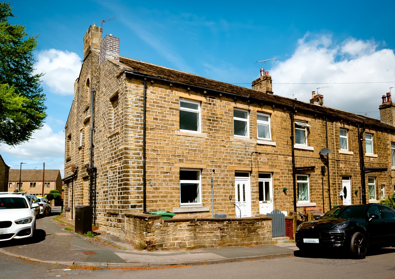 Honley, Holmfirth 2 Bed Terraced House, Bradshaw Road, HD9 To Rent