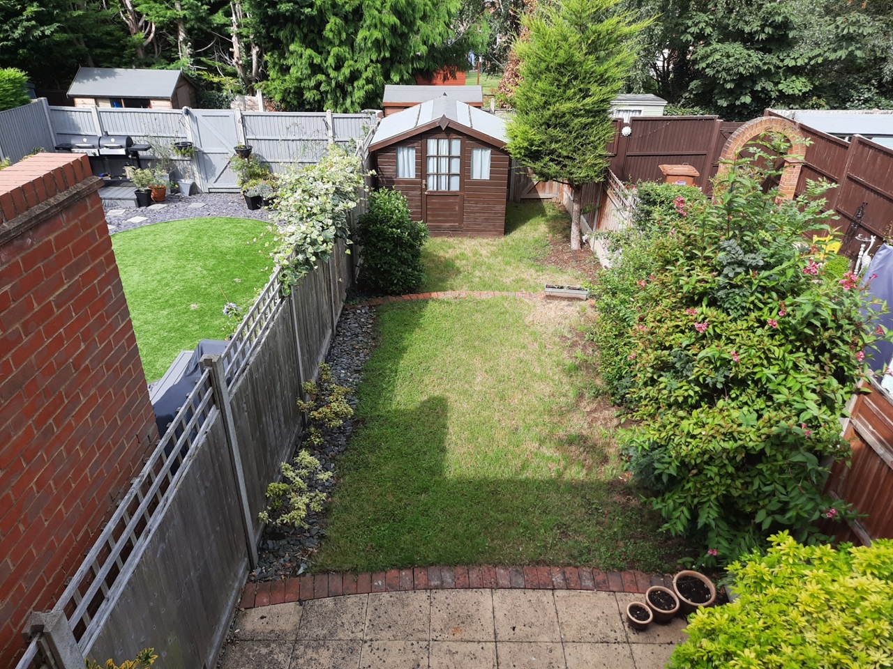 Welwyn Garden City 2 Bed Terraced House, Longcroft Lane, AL8 To