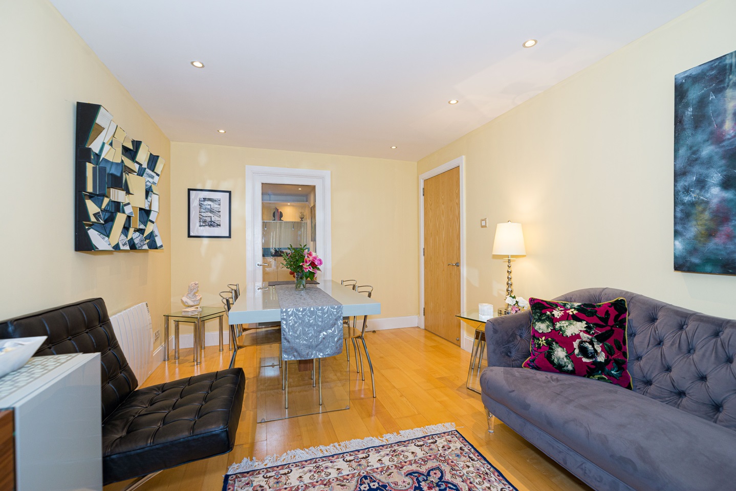 London 2 Bed Flat, Vauxhall Bridge Road, SW1V To Rent Now for £
